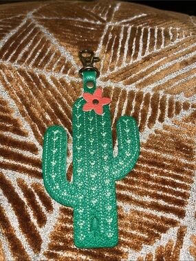 Portland Leather Green Cactus Keychain Tag with Coral Flower